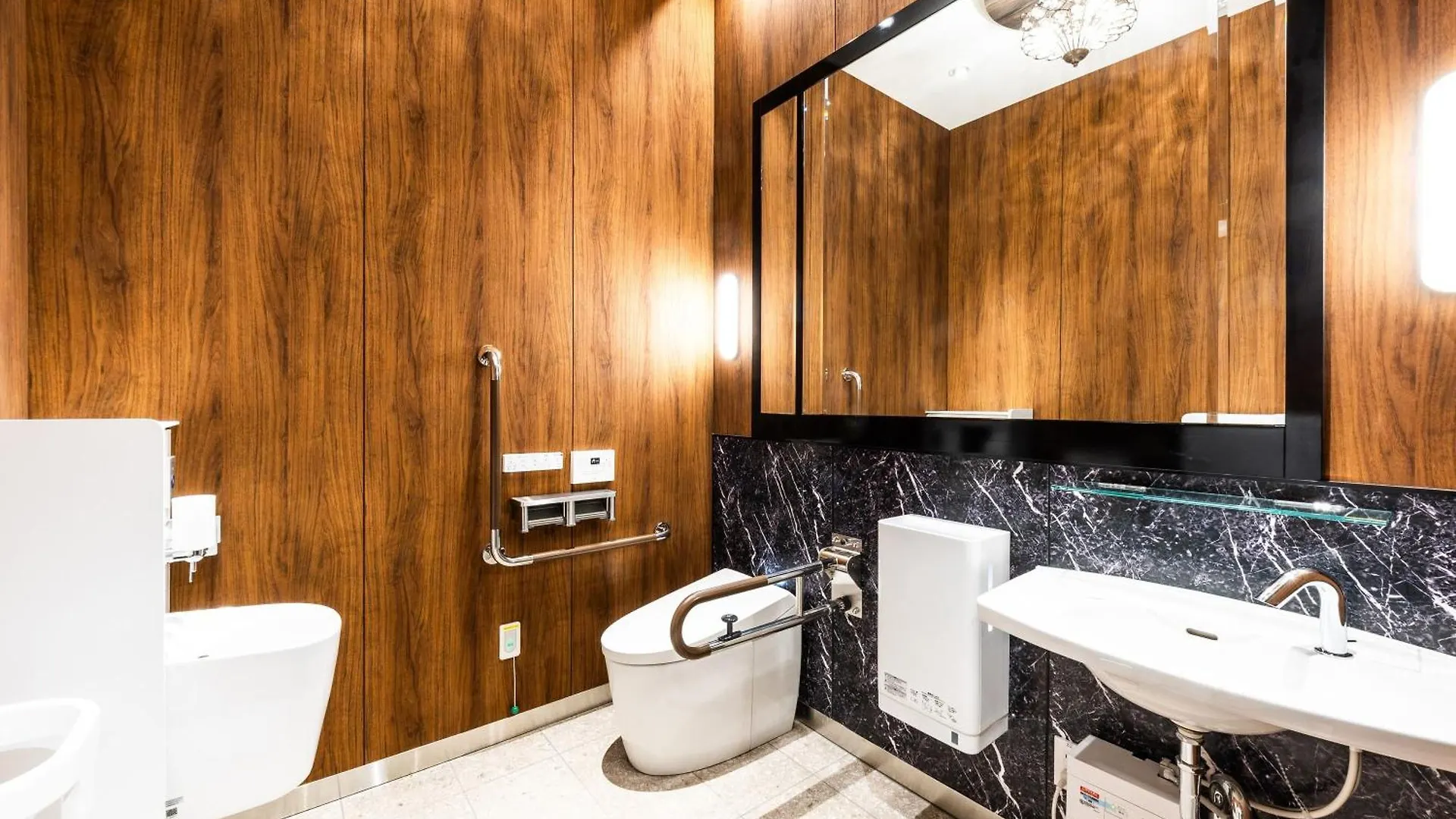 Apa Hotel Tokyo Nishikasai Ekimae